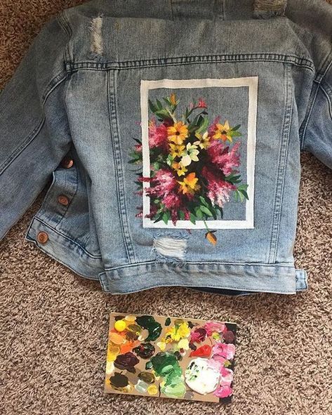 Jean Diy, Diy Jeans, Denim Art, Painted Denim Jacket, Diy Jacket, Denim Inspiration, Diy Vetement, Painted Jeans, Jean Pockets