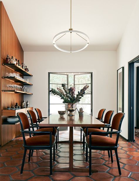 Terracotta Dining Room, Midcentury Dining Room, Cavern Clay, Dining Room Layout, Contemporary Home Interior, Mid Century Modern Dining Room, Saltillo Tile, Dining Room Design Ideas, Formal Dinner Party