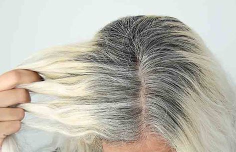 Bleach Wash Hair, Grey Hair Strands, Tone Hair At Home, Diy Bleach Hair, Bleaching Hair At Home, Hair Dye Techniques, Grey Hair Remedies, Blonde Hair At Home, Short Bleached Hair