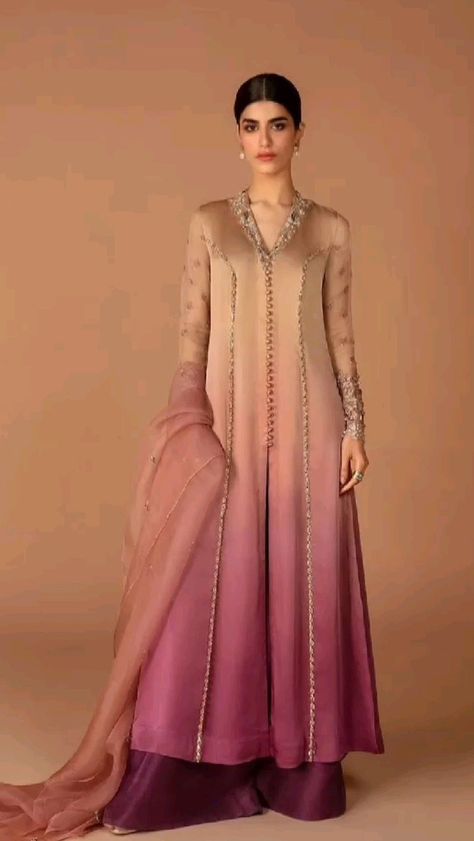 Faiza Saqlain, Shadi Dresses, Pakistani Fancy Dresses, Pakistani Dresses Casual, Pakistani Fashion Party Wear, Salwar Kamiz, Fancy Dresses Long, Dress Design Patterns, Simple Pakistani Dresses