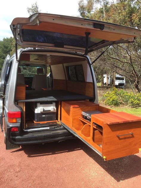 T4 Camper Interior Ideas, Vw T4 Syncro, Delica Van, Camper Van Kitchen, Vw Camper Conversions, T4 Camper, Suv Camper, Truck Bed Camper, Campervan Life