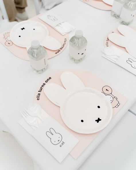 Miffy Themed Birthday, Miffy Party Decoration, Miffy Theme Birthday Party, Miffy Birthday Party Decoration, Miffy Birthday Party, Miffy Birthday, Miffy Party, Miffy Cake, Miffy Aesthetic