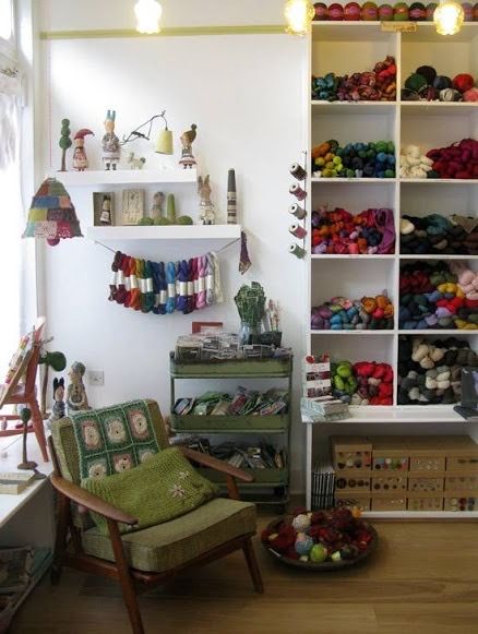 Yarn Display, Knitting Room, London Brick, Dream Craft Room, Yarn Storage, Yarn Store, Minimalist Room, Wool Shop, Sewing Rooms