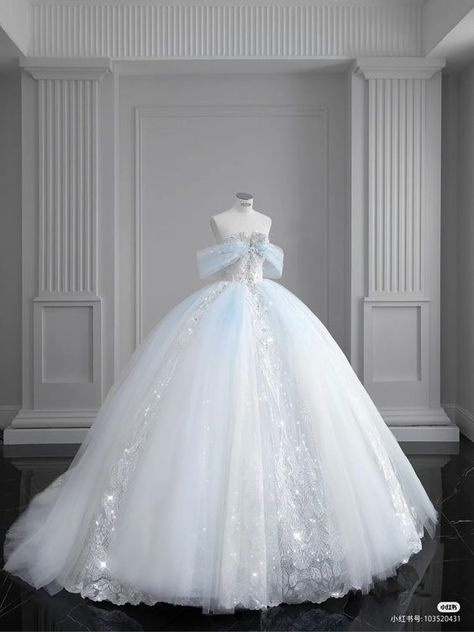 Winter Theme Wedding Dress, Blue Accent Wedding Dress, Debut Dresses, Fairytale Gown, Winter Ball, Ball Ideas, Pretty Quinceanera Dresses, Wedding Dresses Cinderella, Ball Birthday