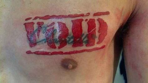 21 Unexpectedly Clever Tattoos That Will Actually Make You Laugh Tattoo Fixes, No Regrets Tattoo, Tattoo Cream, Clever Tattoos, Tattoo Fails, Just Ink, Laser Tattoo Removal, Tattoo Cover, Top Tattoos