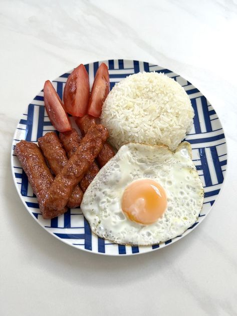 Longsilog, Filipino Breakfast, Garlic Rice, Sausage And Egg, Food Drinks Dessert, Kitchen Dishes, Breakfast Dishes, Sausages, Fried Egg