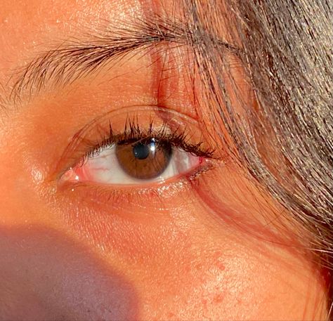 Sunlight Pictures Selfie, Aesthetic Sunkissed Pictures, Girls Eye Dp, Indian Eyes, Indie Drawings, Eye Pictures, Photos Of Eyes, Cute Tumblr Pictures, Eye Painting