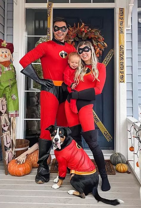 21 Creative Family Halloween Costumes With Dog | Munchkins Planet Halloween Costumes For Family With Baby And Dog, Halloween Costume Ideas With Dog, Costume Ideas With Dog, Couples Halloween Costume With Dog, Matching Halloween Costumes With Dog, Family Halloween Costumes With Dog, Couple And Dog Halloween Costumes, Halloween Costumes With Dog, Creative Family Halloween Costumes