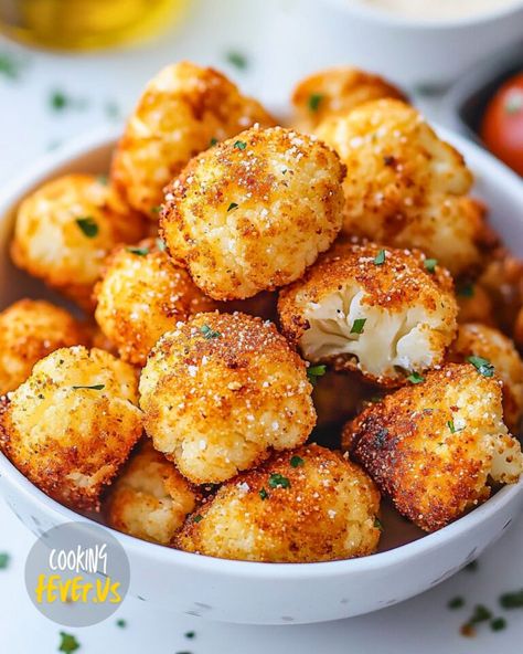 Crispy Parmesan Cauliflower Bites Crispy Parmesan Cauliflower, Sunlit Kitchen, Crispy Cauliflower Bites, Crispy Cauliflower, Parmesan Cauliflower, Cooking Fever, Low Carb Soups, Spicy Aioli, Chicken Breast Cutlet