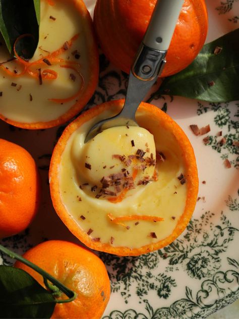 Chocolate Mandarin Posset - Kayla's Kitch and Fix Mandarin Posset, Dessert Recipes Easy Healthy, Spring Dessert Recipes, Christmas Soiree, Posset Recipe, Cottage Food, Spring Recipes Dessert, Spring Dessert, Sweet Foods