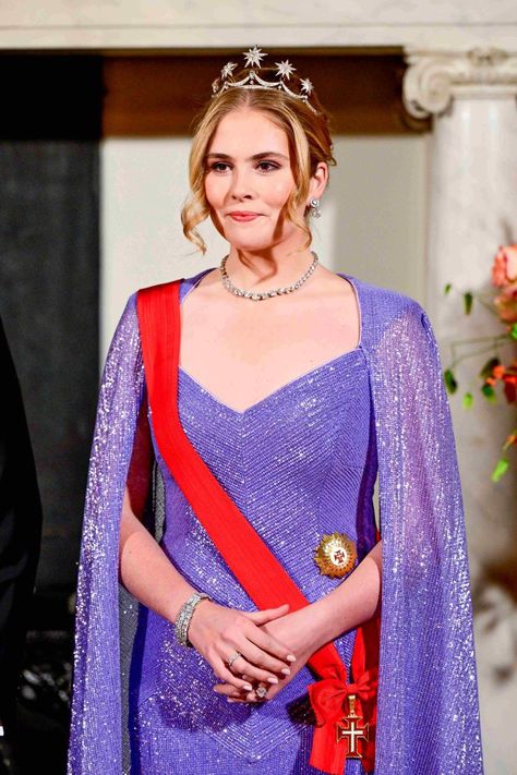 Dutch Princess, State Banquet, Style Royal, Royal Tiaras, Dutch Royalty, Estilo Real, British Royal Families, Queen Máxima Of The Netherlands, Madame Tussauds