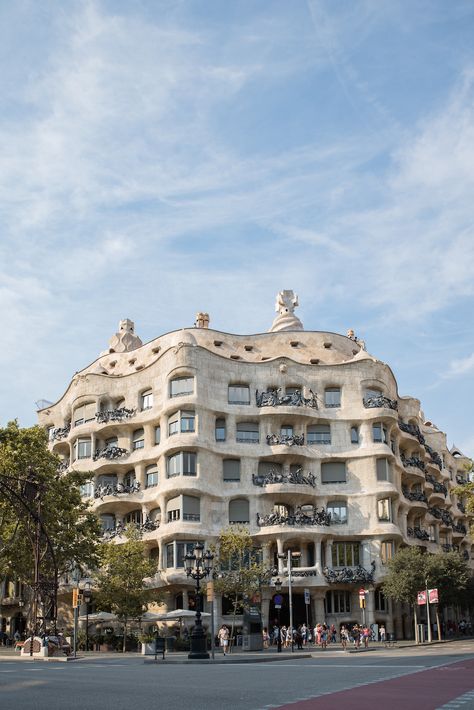 Barcelona Casa Mila, Casa Mila Barcelona, Barcelona Visit, Barcelona Logo, Barcelona Gaudi, Casa Mila, Gaudi Architecture, Barcelona Architecture, Barcelona Spain Travel