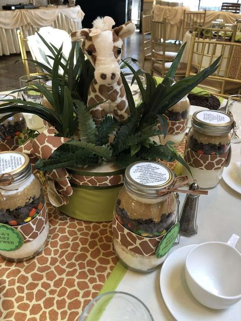 Giraffe Party Decorations, Giraffe Baby Shower Centerpieces, Giraffe Party Ideas, Safari Centerpieces Baby Shower Ideas, Zoo Animal Baby Shower Ideas, Giraffe Themed Baby Shower Ideas, Giraffe Baby Shower Theme Boy, Baby Shower Giraffe Theme, Giraffe Baby Shower Theme Girl