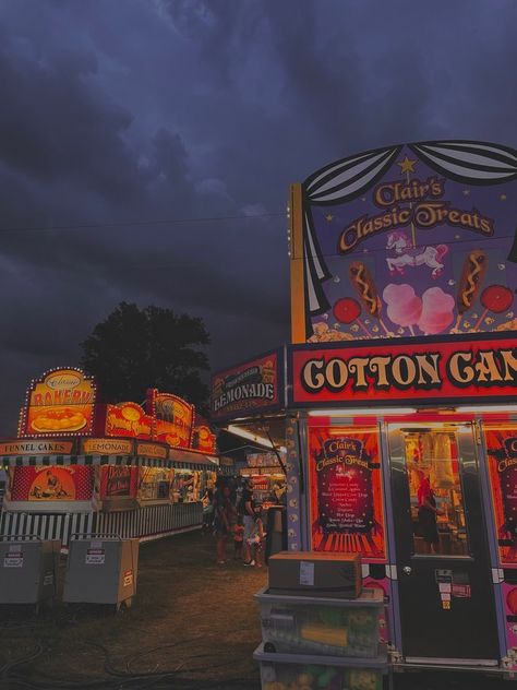 Small Town Carnival Aesthetic, Town Fair Aesthetic, Fair Food Astethic, Oc Fair Aesthetic, Fall Carnival Aesthetic, Small Town Halloween, Gothic Summer Aesthetic, Country Fair Aesthetic, Halloween Carnival Aesthetic