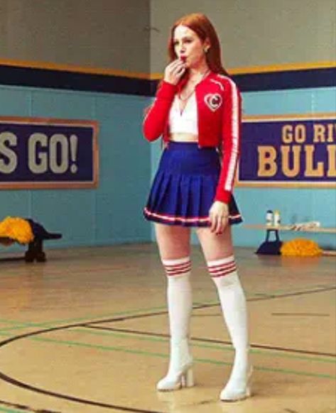 Cheryl Blossom Aesthetic, Cheryl Style, Cheerleader Outfit, Riverdale Fashion, Cheryl Blossom Riverdale, Riverdale Cheryl, School Uniform Fashion, Riverdale Cast, Cheerleading Outfits