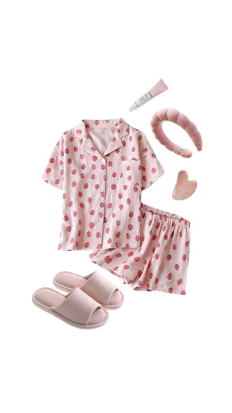 Strawberry pajamas 🍓 #outfitinspo #pajamas #pinkpajamas #pink #bedtimeroutine #pajamaset Strawberry Pajamas, Girl Exercise, Strawberry Girl, Lounge Outfits, Dr Closet, Cute Pjs, London Trip, Pink Pajamas, Pink Strawberry