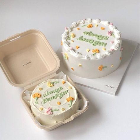 Farewell Cake, Tulip Cake, 22nd Birthday Cakes, Ugly Cakes, Bottle Cake, Birthday Cake Decorating Ideas, Bento Cakes, Thanks For Following Me, Korean Cake