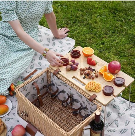 Detachable wine table as lid table can be used separately for a short trip. fold-able metal legs, stable to put snacks on, slots can hold wine safe in glasses to avoid spilling. Cans can be placed on the top of the slots. #picnic #beach #park #datenight #proposal #engagementideas #weddingideas #weddinggifts #picnicideas #bridalshower #romanticdate #cheeseandwine #cheeseboard #parkouting #perfectdate #beachdate #girlfriendgiftideas #romanticgifts #floral #blanket #outdoordates #camping #campsite Boho Backyard Dinner Party, Picnic Basket Table, Wine Picnic Basket, Picnic Setup, Wine Snacks, Picnic Basket Set, Picnic Items, Cheese Snack, Picnic Gifts