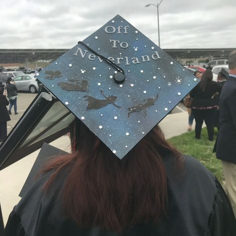 Peter Pan Graduation Cap Ideas, Peter Pan Grad Cap, Graduation Cap Designs Peter Pan, Tinkerbell Grad Cap, Peter Pan Graduation Cap, Princess Diaries Graduation Cap, Goodbye Childhood, 2enior Ye4r, Graduation Things