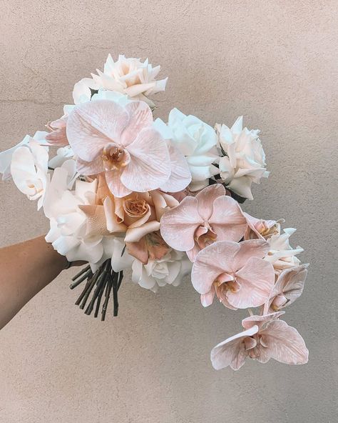 for steph x White And Blush Bouquet Wedding, Orchid Installation, Bouquet Garden, Weddings Outdoor, Blush Bouquet, Blush Wedding Flowers, Floral Type, Flower Inspiration, Pink Wedding Flowers