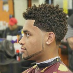 Black Haircut Styles, Hair Sponge, Afro Fade, Black Hair Cuts, Black Men Haircuts, Tapered Haircut, Fall Hair Cuts, Black Men Hairstyles, Cool Hairstyles For Men