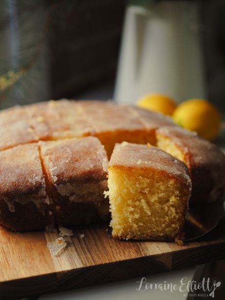 Lemon Drizzle Cake Lemon Drizzle Icing, Butter Sponge Cake, Lemon Sponge, Lemon Drizzle Cake, Simple Sugar, Lemon Icing, Drizzle Cake, Easy Bake, Bake Recipes