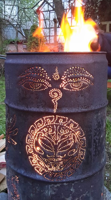 Steel Barrel Ideas, Burn Barrel Ideas Fire Pits, Burn Barrel Ideas, Ramadan Lights Decoration, Fire Barrel, Ramadan Lights, Haunted Props, Barrel Fire Pit, Burn Barrel