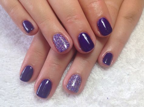 Cadburys purple with diamond and purple glitter Cadbury Purple Nails, Purple Wedding Nails, Calgel Nails, Nails Colour, Wedding Nails Bridesmaid, Sns Nails Colors, Vegas Nails, Nails Bridesmaid, Glittery Nails