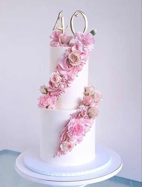 40th Birthday Cake For Women, Birthday Cake For Women Elegant, Buttercream Cookies, Desserts Party, Cake Designs For Girl, Bakery Cupcakes, Tiered Cakes Birthday, Fondant Cake Designs, Beautiful Cake Designs