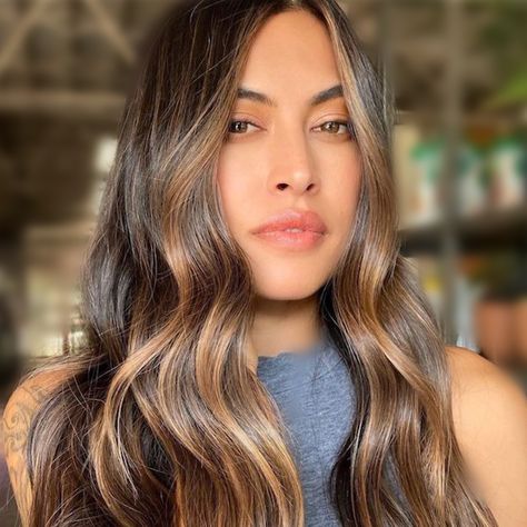 Bronze Hair Color, Golden Balayage, Warm Balayage, Wella Color Charm, Bronze Hair, Latest Hair Color, Hair Color Formulas, Caramel Balayage, Fall Hair Color For Brunettes