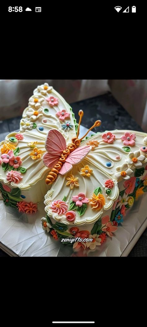 Butterfly Shaped Cake, Butterfly Theme Cake, Shaped Cake, Butterfly Theme, Theme Cake, Butterfly Shape, Kids Cake, Themed Cakes, Cake Designs