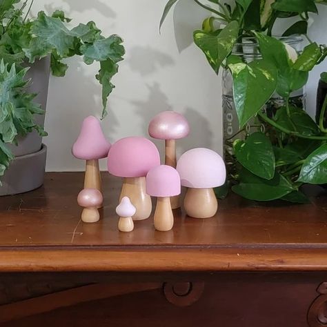 TinyShinyGifts - Etsy Pink Mushroom Decor, Wooden Mushrooms Diy, Painted Wooden Mushrooms, Mushroom Shelf, Painted Mushrooms, Felt Crafts Dolls, Wooden Mushrooms, Pink Mushroom, Steel Planters