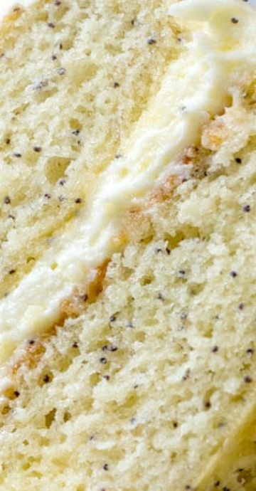 Lemon Poppy Seed Cake   #cake #layercake #lemon #poppyseed #buttercream #lemoncake Poppy Seed Cake Recipe, Lemon Poppy Seed Cake, Chicken Main Dish Recipes, Poppyseed Cake, Lemon Buttercream Frosting, Lemon Poppyseed Cake, Seed Cake, Cake Frosting Recipe, Poppy Seed Cake