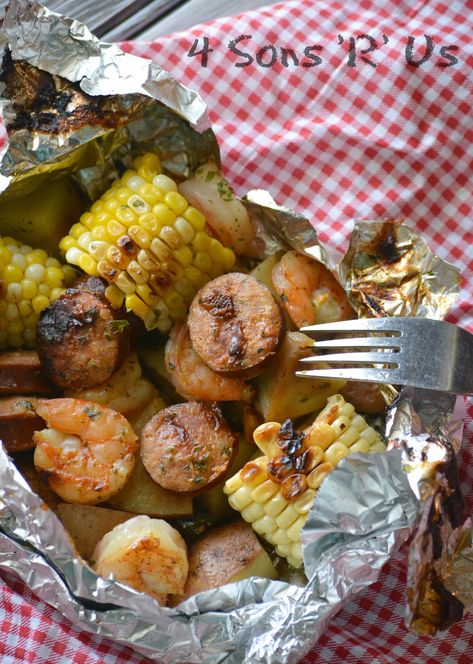 Low Country Boil Foil Packets Low Country Boil Foil Packets, Shrimp Boil Foil Packs, Shrimp Boil Foil, Cajun Sausage, Homemade Barbecue, Foil Pack Meals, Foil Dinners, Country Boil, Low Country Boil