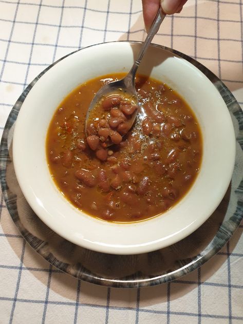 Red Bean Soup Recipe | Family Cooking Recipes Red Beans Soup Recipes, Dark Red Kidney Beans Recipe, Kidney Bean Soup Recipes, Red Bean Soup Recipes, Red Kidney Bean Recipes, Family Cooking Recipes, Kidney Bean Soup, Albanian Cuisine, Dry Beans Recipe