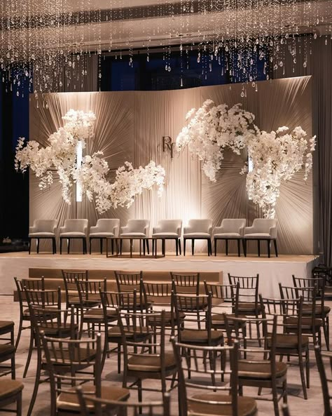 Four Seasons Bangkok, Stage Backdrop Design, Wedding Theme Design, Bridal Backdrops, Wedding Stage Decor, Reception Backdrop, Wedding Reception Backdrop, Wedding Background Decoration, Lights Wedding Decor