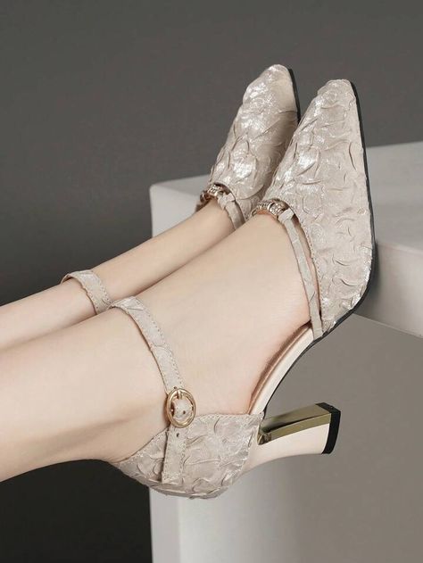 Apricot Collar Embellished Women Shoes Kasut Tumit Tinggi, Sandal Tali, Thick Heel Shoes, Fashion Shoes Heels, Ankle Strap High Heels, Womens Chunky Heels, Fancy Shoes, Elegant Shoes, Ankle Strap Pumps