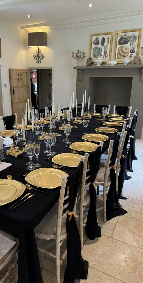 Gatsby Themed Party | Party Inspo | Table Scape | Black & Gold Theme | Wedding & Event Decor 20’s Theme Party, Great Gatsby Themed New Years Party, Black And Gold Nye Decor, Jazz Themed Party, Gatsby Party Decor, Mafia Theme Party Decoration, Mafia Party Decorations, Black And Gold Masquerade Party Decor, Black And Gold Party Theme