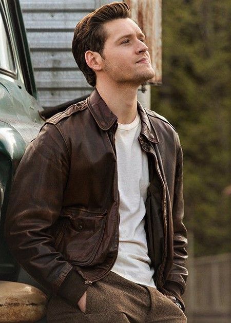 Luke Kleintank, Adventurous Men, Leather Jacket Men, Leather Jackets, Mens Jackets, Leather Jacket, Hair, Leather