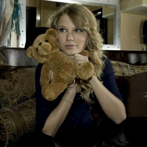 Taylor Swift Cute, Swift Photo, I'm With The Band, Long Live Taylor Swift, Swift 3, Live Taylor, Taylor Swift 13, Taylor Swift Pictures, Fav Celebs