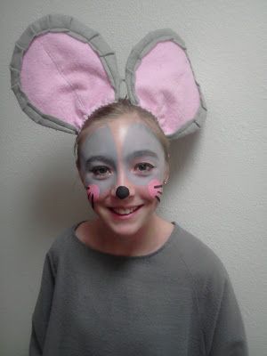 One little mouse in this year's Northern Colorado Dance Theater production of The Nutcracker http://coloradodancetheatre.org/aboutus.html Mice Makeup Halloween, Mouse Face Paint, Mouse Make Up, Alice In Wonderland Play, Mouse And The Motorcycle, Rat Costume, Alice In Wonderland Makeup, Wonderland Makeup, Kids Stage