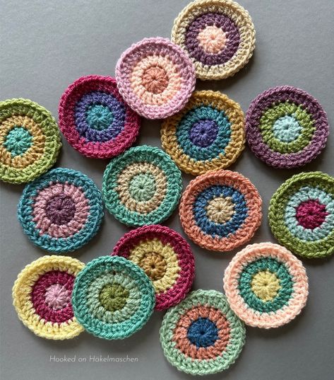 I needed a bit of colour – Hooked on Häkelmaschen Crochet Colour Combinations, Granny Square Color Combinations, 4 Color Combinations, Crochet Circles, Unique Color Combinations, Tunisian Crochet, Colour Board, Hello Spring, Colour Combinations