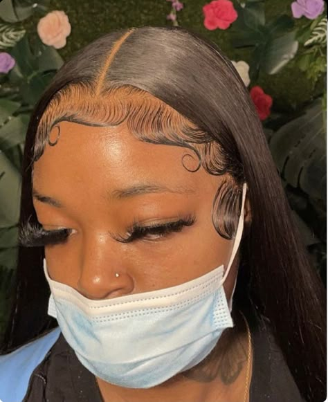 Curly Edges Hairstyles, Baddie Edges Ideas, Edges For Middle Part, Swirl Edges Hair, Black Hair Lace Front Wigs, Babyhairs Edges Wig, Edge Designs Hair, Frontal Edges Side Part, Curly Edges Wig