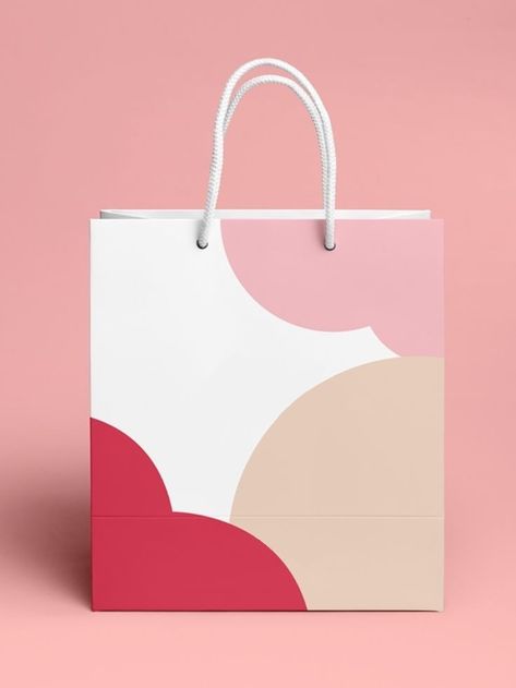 Desain Paper Bag, Shopping Bag Design, Business Card Design Minimalist, Clothing Labels Design, Paper Bag Design, Chocolate Packaging Design, Design Mockup Free, طابع بريدي, Watercolour Texture Background