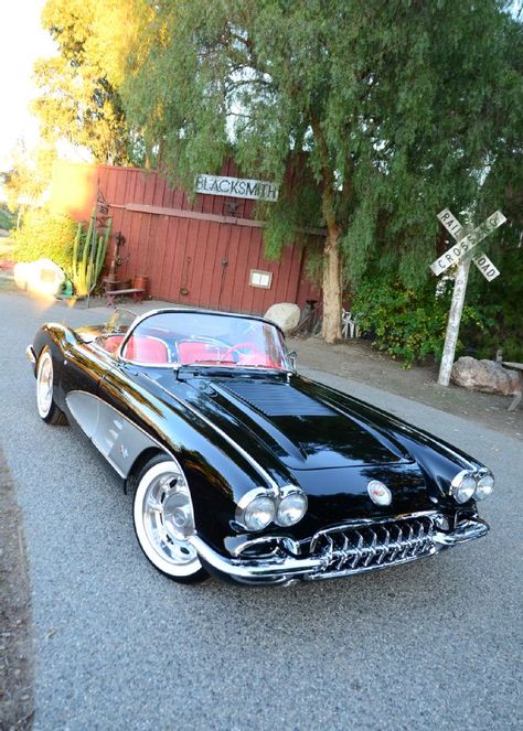 50s Corvette, 57 Corvette, 1958 Corvette, Chevrolet Corvette C1, Rodney Smith, Vintage Corvette, Dc 10, Classic Corvette, Chevy Muscle Cars