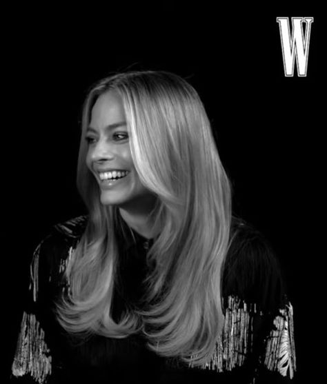 Margot Robbie Hair, Blonde Bombshell, Margot Robbie, Hair Cut, Glow Up?, Makeup Inspo, Wedding Inspo, Hair Inspo, Pretty People