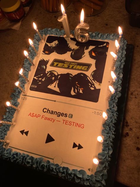 Asap Rocky Birthday, Spotify Cake, Dope Rugs, Album Cake, Drake Cake, Caramel Drinks, Surprise Birthday Decorations, Sweet Sixteen Birthday Party Ideas, Dessert Gifts