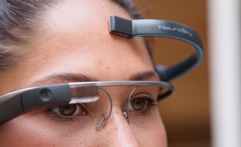 Control Google Glass with your mind... and a second headset Google Glasses, Google Glass, Smart Glasses, Future Tech, Wearable Tech, Medical Technology, 3d Laser, Wearable Device, Futuristic Technology