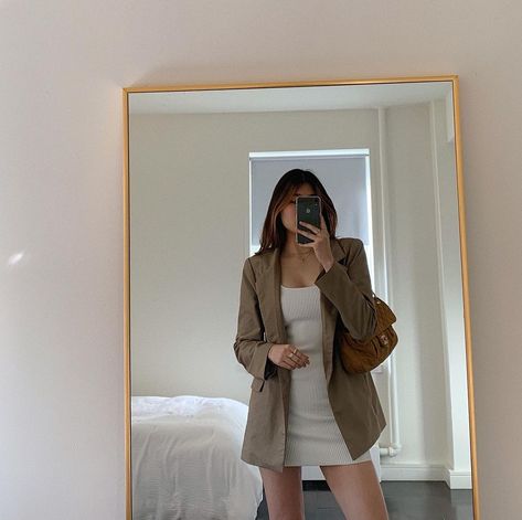 White Dress Beige Blazer, Bodycon Dress With Blazer Outfit, With Blazer Outfit, Dress With Blazer Outfit, Dress With Blazer, Germany Outfits, Body Con Dress Outfit, Professional Outfits Women, Beige Blazer