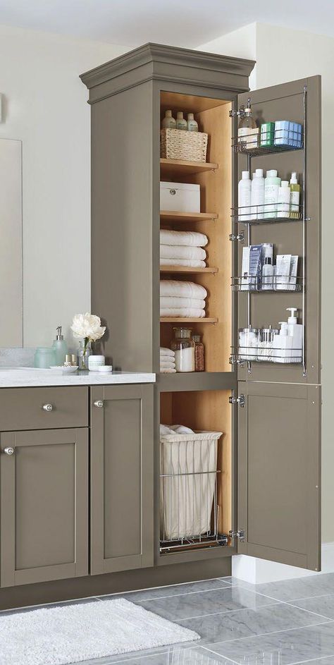 An organized bathroom vanity is the key to a less stressful morning routine! Check out our storage and organization ideas. #BathroomVanity Bathroom Cabinets Designs, Handy Tools, Kabinet Dapur, College Organization, Bathroom Closet, Bathroom Redesign, Bathroom Remodel Designs, Bathroom Remodel Shower, Organizing Tips